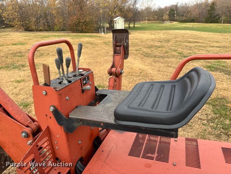 image for item NA9936 2000 Ditch Witch 3700 trencher