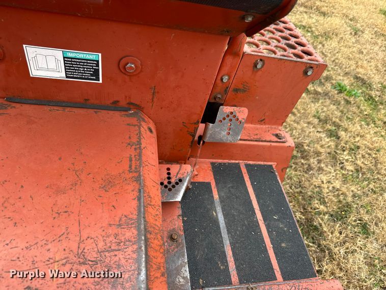 image for item NA9936 2000 Ditch Witch 3700 trencher