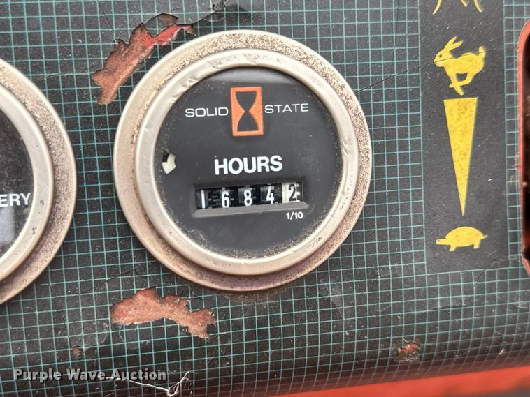 image for item NA9936 2000 Ditch Witch 3700 trencher