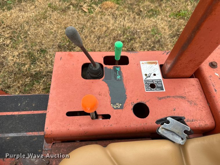 image for item NA9936 2000 Ditch Witch 3700 trencher