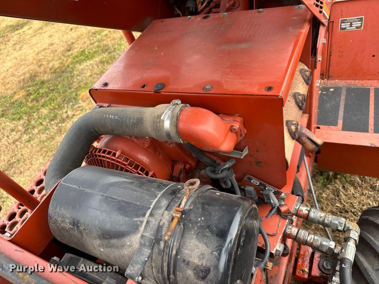 image for item NA9936 2000 Ditch Witch 3700 trencher