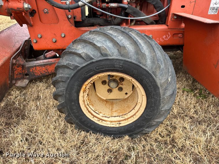 image for item NA9936 2000 Ditch Witch 3700 trencher