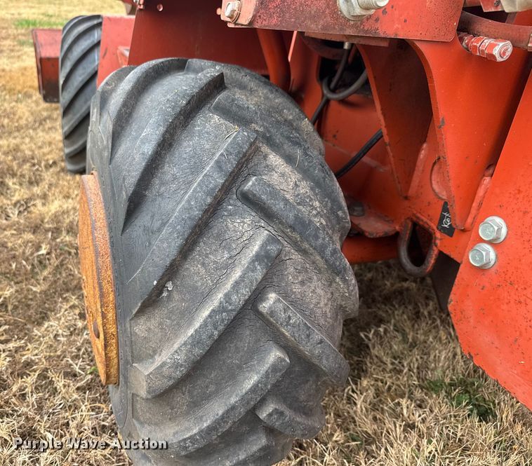 image for item NA9936 2000 Ditch Witch 3700 trencher