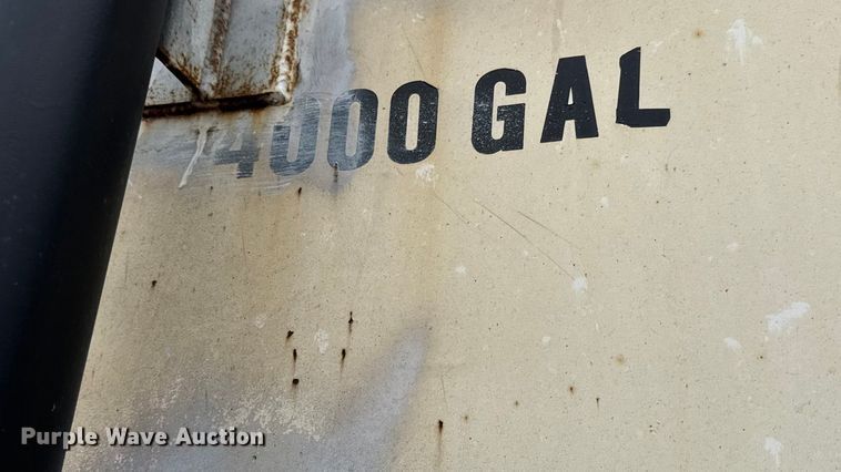 image for item NA9957 1999 Freightliner FL80 water truck