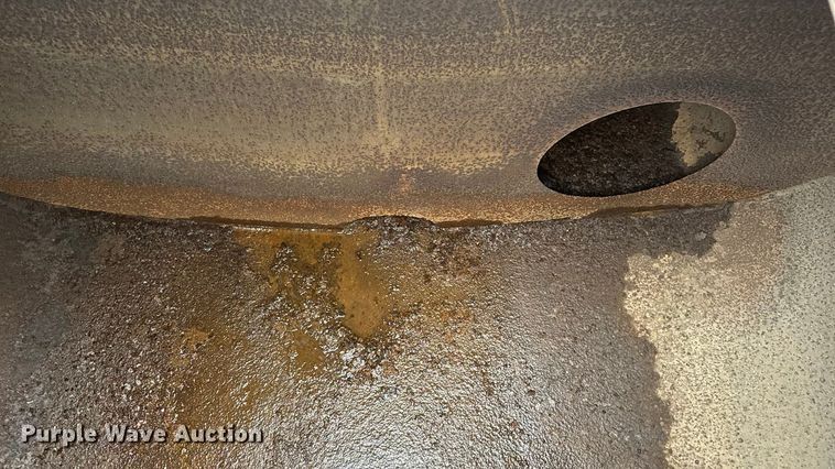 image for item NA9957 1999 Freightliner FL80 water truck