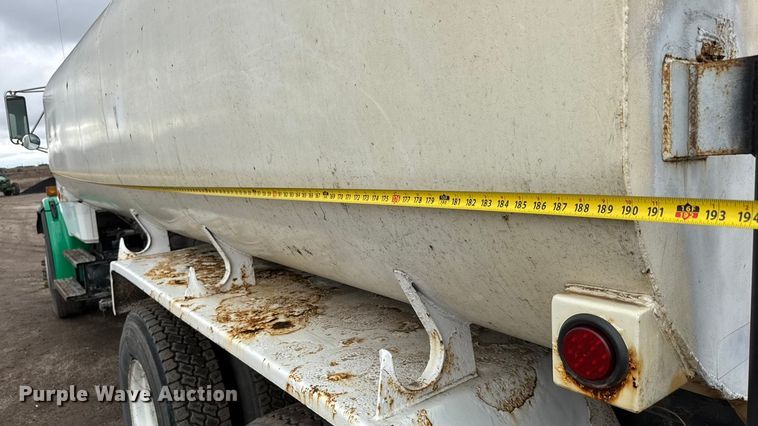 image for item NA9957 1999 Freightliner FL80 water truck