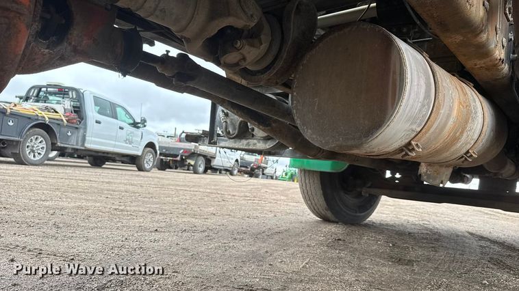 image for item NA9957 1999 Freightliner FL80 water truck