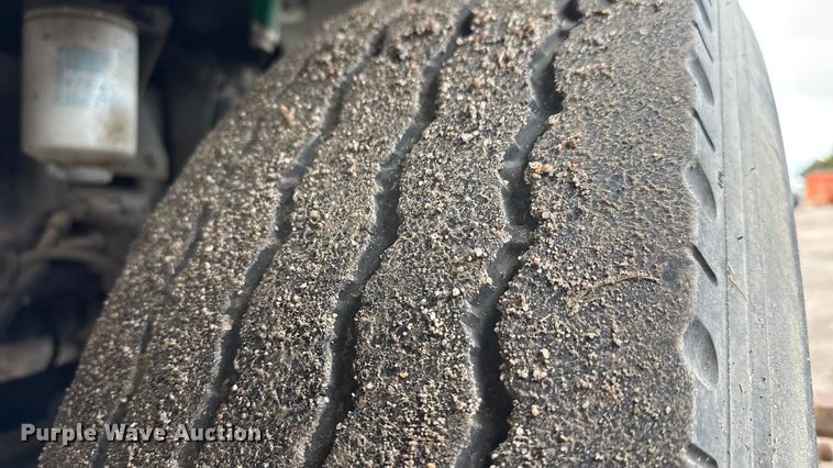 image for item NA9957 1999 Freightliner FL80 water truck