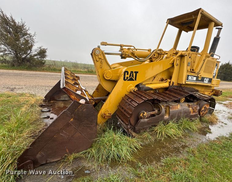 image for item NA9974 1989 Caterpillar 963 track loader