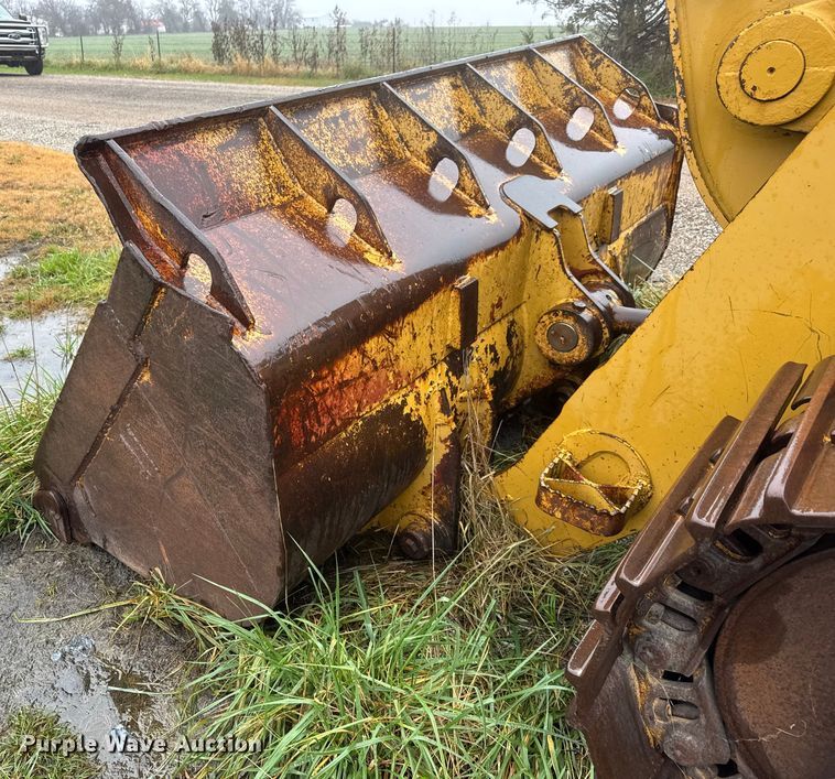 image for item NA9974 1989 Caterpillar 963 track loader