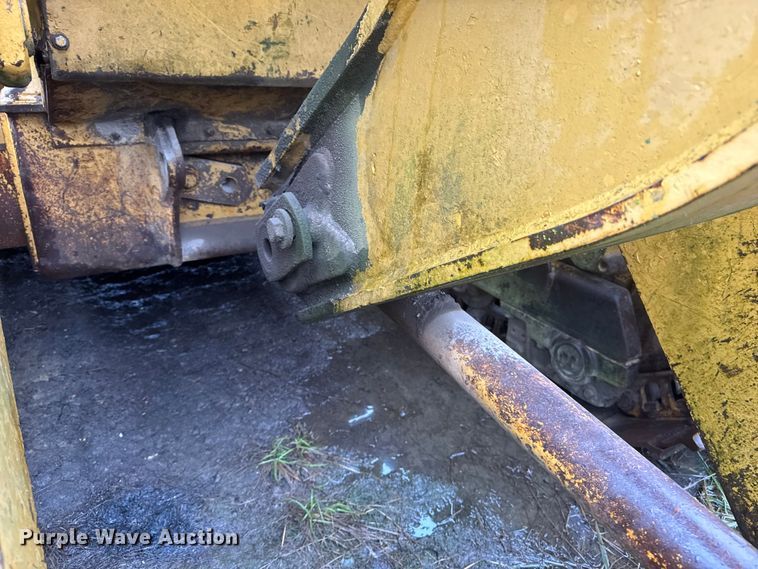 image for item NA9974 1989 Caterpillar 963 track loader