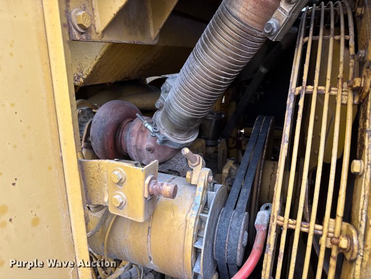 image for item NA9974 1989 Caterpillar 963 track loader