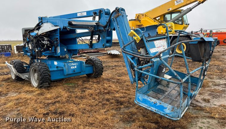 image for item NA9982 2015 Genie Z-45/25J boom lift