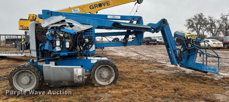 image for item NA9982 2015 Genie Z-45/25J boom lift