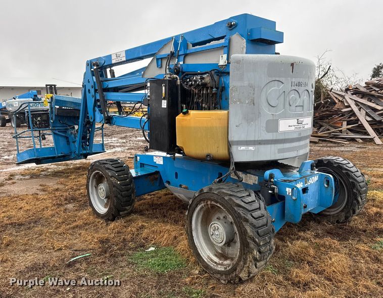 image for item NA9982 2015 Genie Z-45/25J boom lift