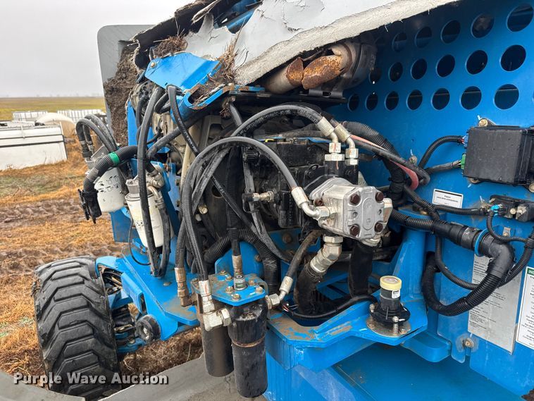 image for item NA9982 2015 Genie Z-45/25J boom lift