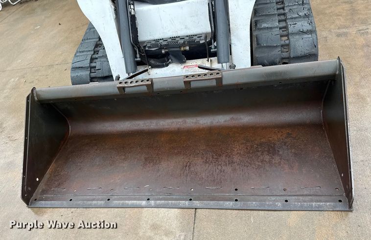 image for item NA9984 2016 Bobcat T740 tracked skid steer loader