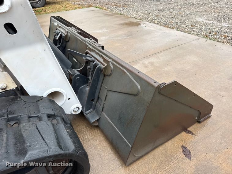 image for item NA9984 2016 Bobcat T740 tracked skid steer loader