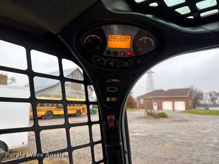 image for item NA9984 2016 Bobcat T740 tracked skid steer loader