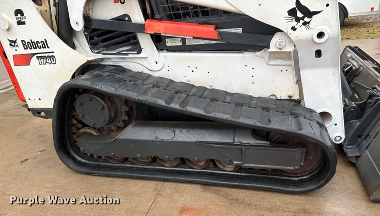 image for item NA9984 2016 Bobcat T740 tracked skid steer loader