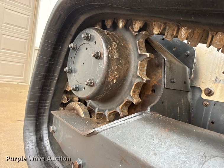 image for item NA9984 2016 Bobcat T740 tracked skid steer loader