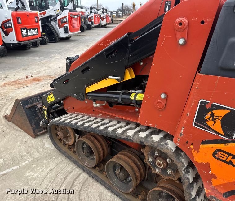 image for item NA9993 2020 Ditch Witch SK600 compact utility loader