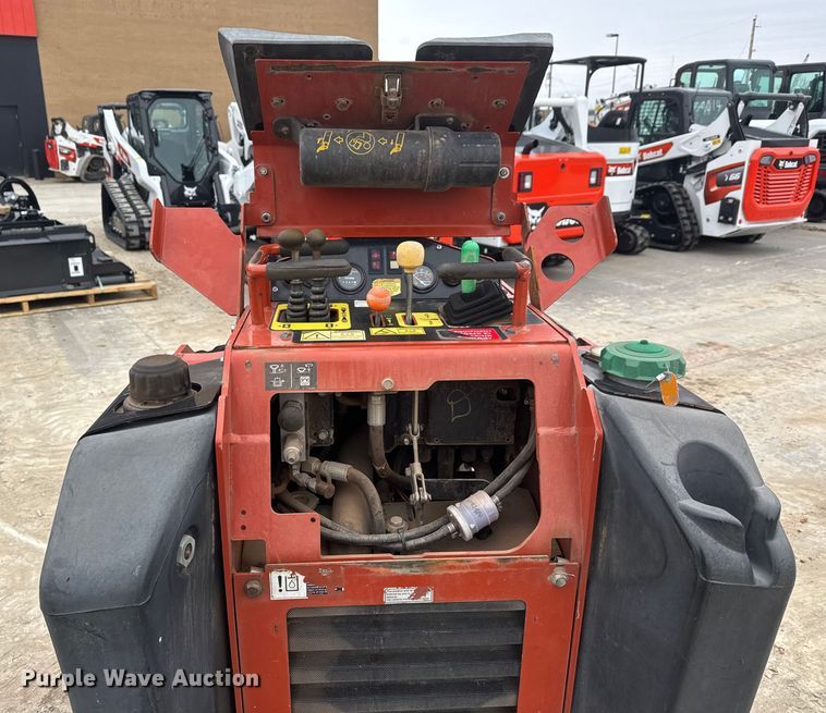 image for item NA9993 2020 Ditch Witch SK600 compact utility loader