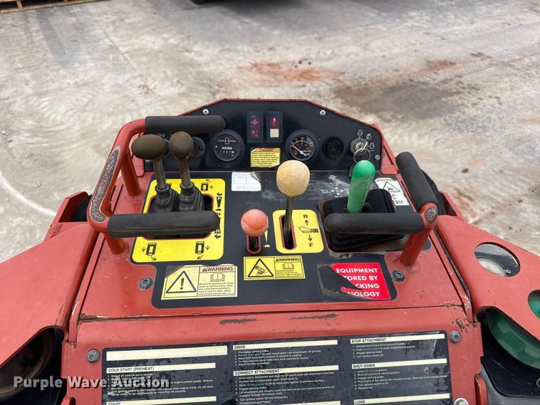 image for item NA9993 2020 Ditch Witch SK600 compact utility loader