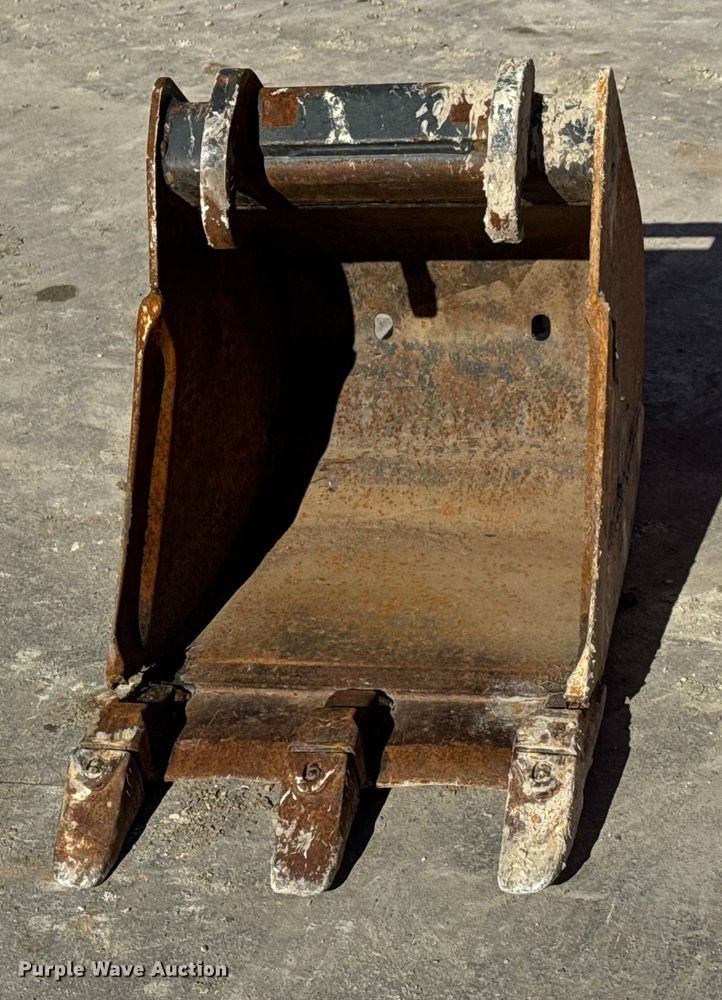 image for item NA9995 Bobcat MX3T mini excavator bucket