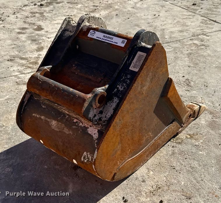 image for item NA9995 Bobcat MX3T mini excavator bucket