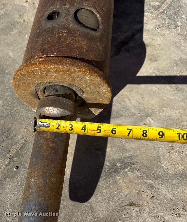 image for item NA9996 Skid steer breaker