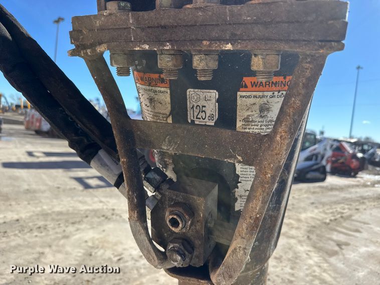 image for item NA9996 Skid steer breaker