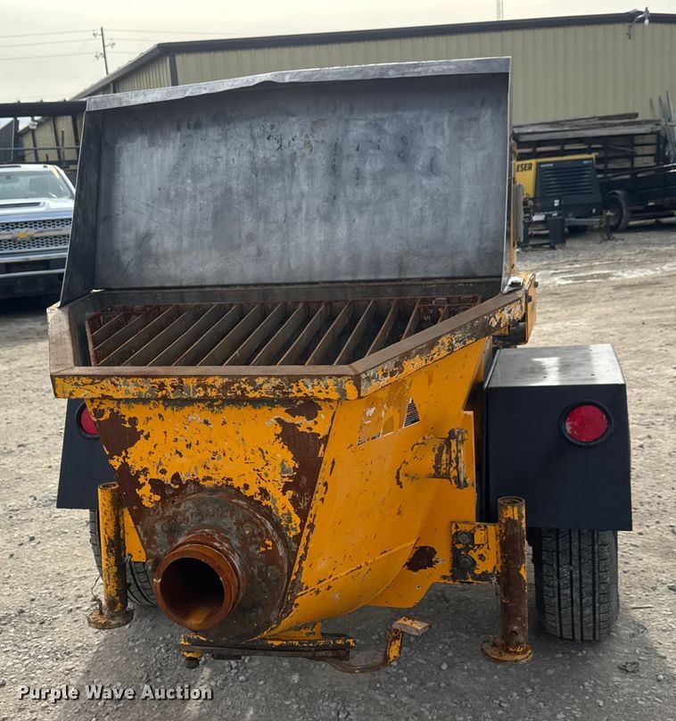 image for item NB9012 2014 Reed A40HP concrete pump