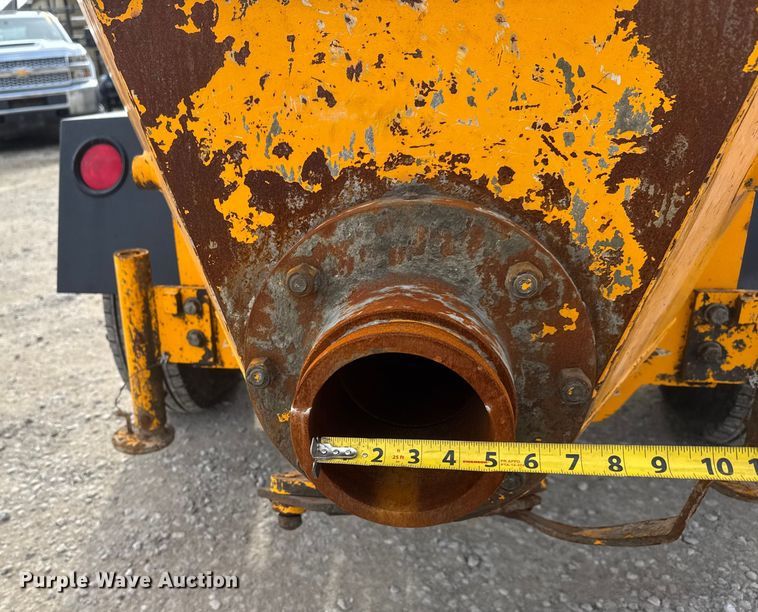 image for item NB9012 2014 Reed A40HP concrete pump