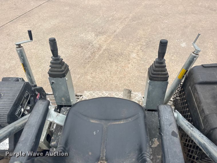 image for item NB9015 MBW MK8-91 power trowel