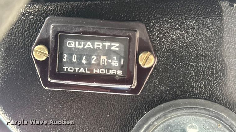 image for item NB9016 1997 Bobcat 763 skid steer loader