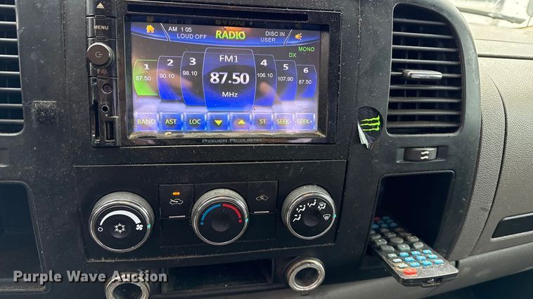 image for item ND9445 2008 GMC Sierra 2500HD Ext. Cab pickup truck