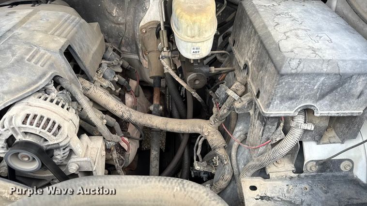 image for item ND9445 2008 GMC Sierra 2500HD Ext. Cab pickup truck