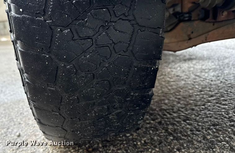 image for item ND9445 2008 GMC Sierra 2500HD Ext. Cab pickup truck