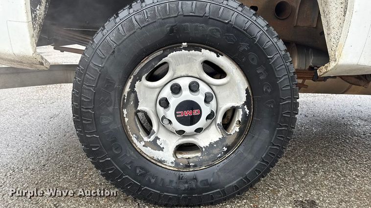 image for item ND9445 2008 GMC Sierra 2500HD Ext. Cab pickup truck