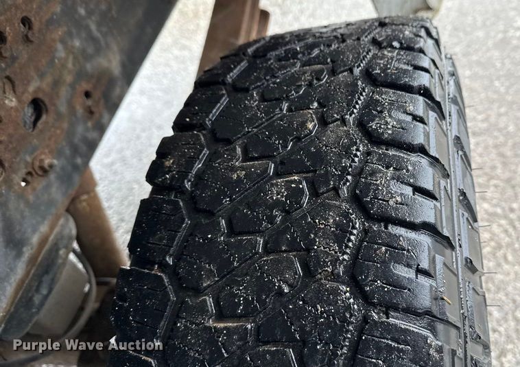 image for item ND9445 2008 GMC Sierra 2500HD Ext. Cab pickup truck