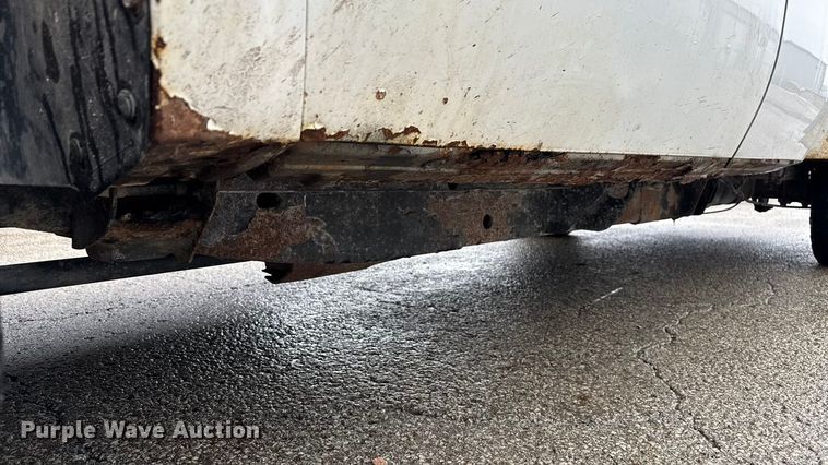 image for item ND9446 2011 Chevrolet Silverado 2500HD Ext. Cab utility bed pickup truck