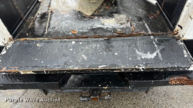 image for item ND9446 2011 Chevrolet Silverado 2500HD Ext. Cab utility bed pickup truck