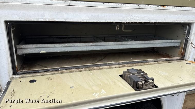 image for item ND9446 2011 Chevrolet Silverado 2500HD Ext. Cab utility bed pickup truck