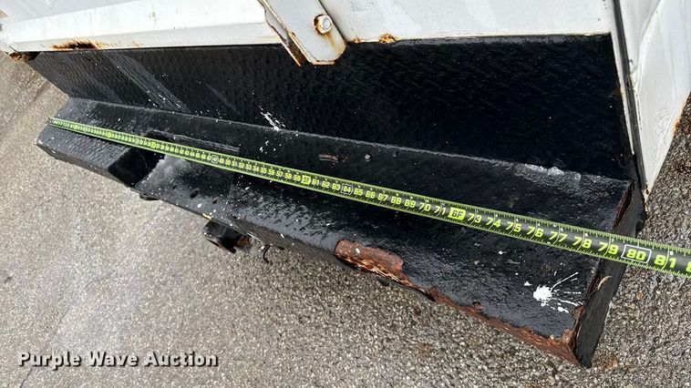 image for item ND9446 2011 Chevrolet Silverado 2500HD Ext. Cab utility bed pickup truck