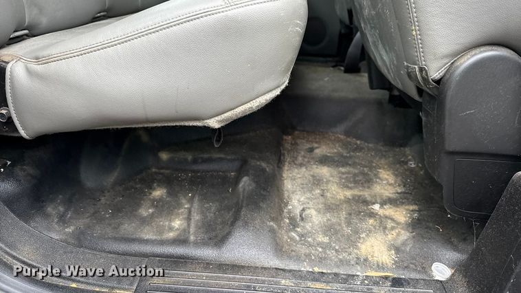 image for item ND9446 2011 Chevrolet Silverado 2500HD Ext. Cab utility bed pickup truck