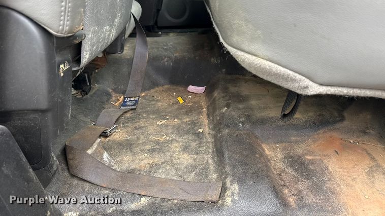 image for item ND9446 2011 Chevrolet Silverado 2500HD Ext. Cab utility bed pickup truck