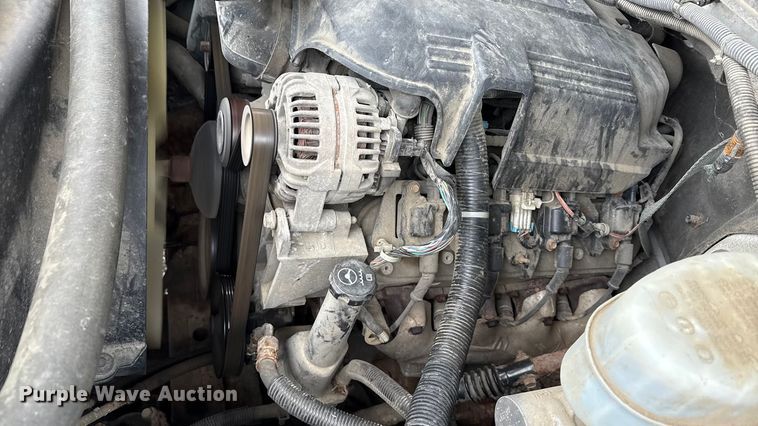 image for item ND9446 2011 Chevrolet Silverado 2500HD Ext. Cab utility bed pickup truck