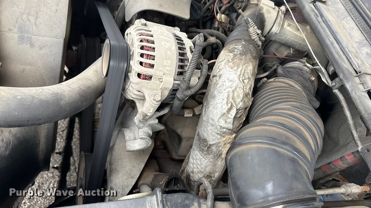 image for item ND9448 2003 Ford F550 bucket truck