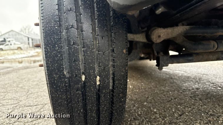 image for item ND9448 2003 Ford F550 bucket truck